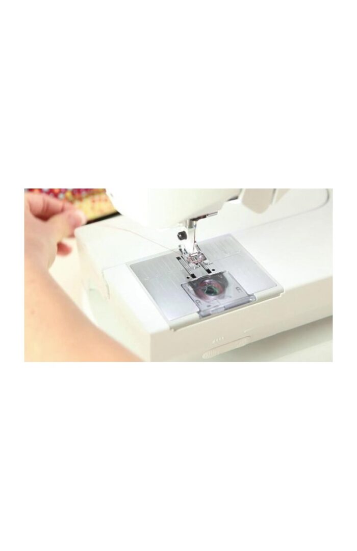 Macchina per cucire husqvarna viking opal 650