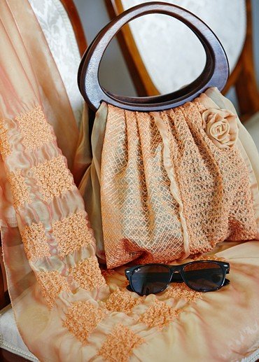 Artful smocking