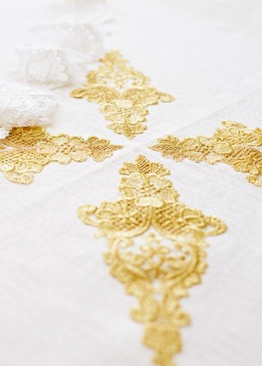 Shadow lace embroideries