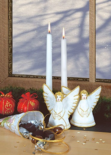 Holiday dimensions