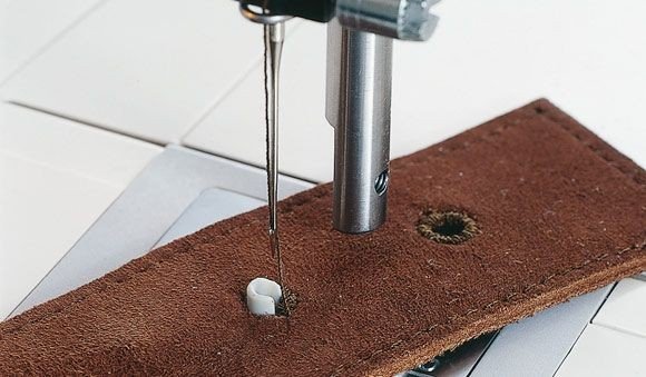 Piastrina per fori inglesi 4 mm