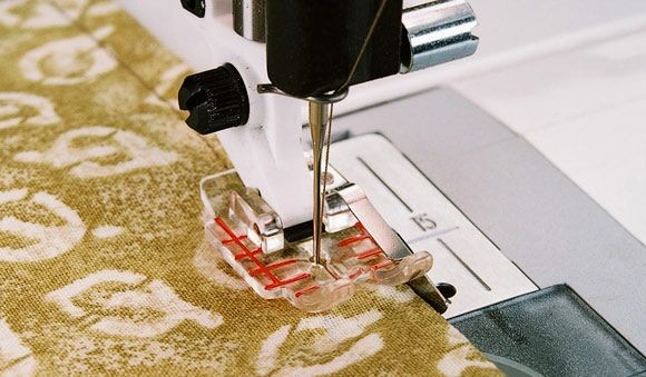 Piedino trasparente per quilt con guida laterale