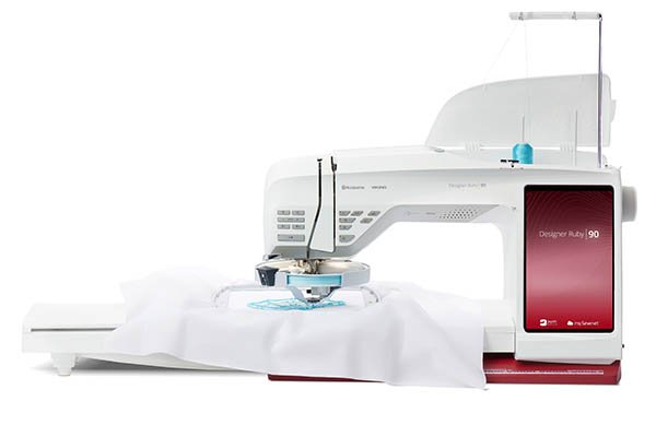 Macchina per cucire e ricamare husqvarna designer ruby 90 - immagine 4