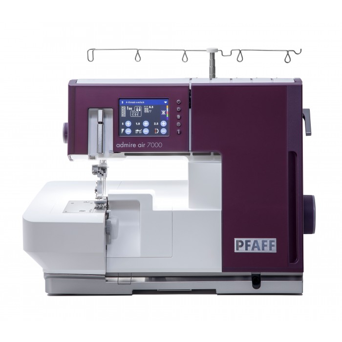 Tagliacuci con punto copertura e infilatura ad aria Pfaff Admire AIR 7000