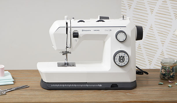 Macchina da cucire husqvarna onyx™ 25 - immagine 3
