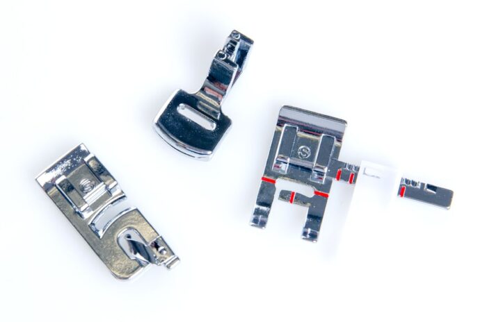Kit 3 piedini "garment sewing" per cucire indumenti - singer - immagine 2