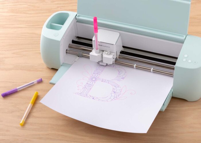 Cricut vinile scrivibile removibile bianco 33cmx91,4cm - immagine 4