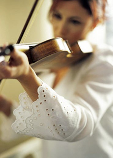 Broderie Anglaise