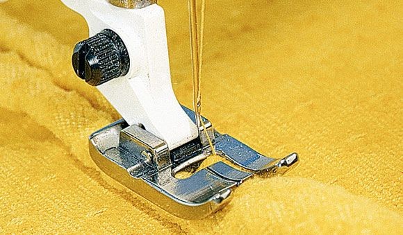 Piedino per doppio cordoncino da 6 mm